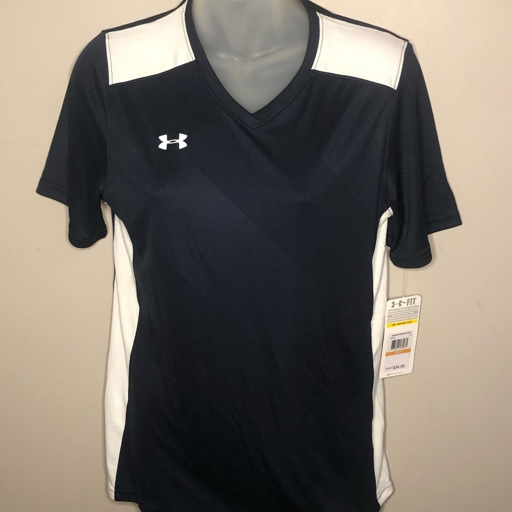 Under amour athletic Tshirt - NWT